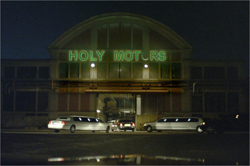 cine-Holy-Motors.jpg